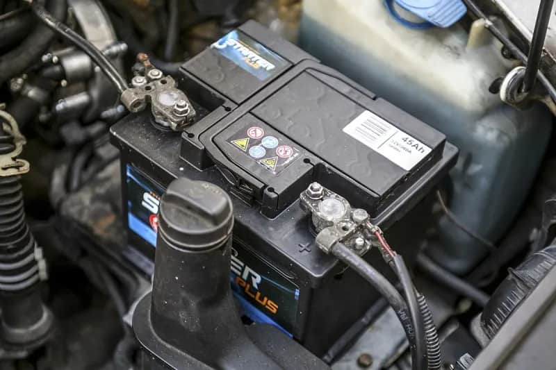 Jaki akumulator do diesla 2.0 TDI – uniknij kosztownych błędów przy wyborze