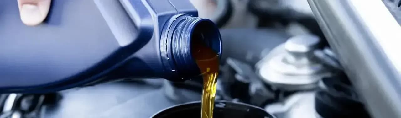 MOTUL 0W-20: Najlepszy wybór oleju silnikowego dla Twojego auta