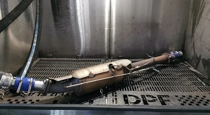 Objawy zapchanego DPF w Ford S-Max – uniknij kosztownych napraw