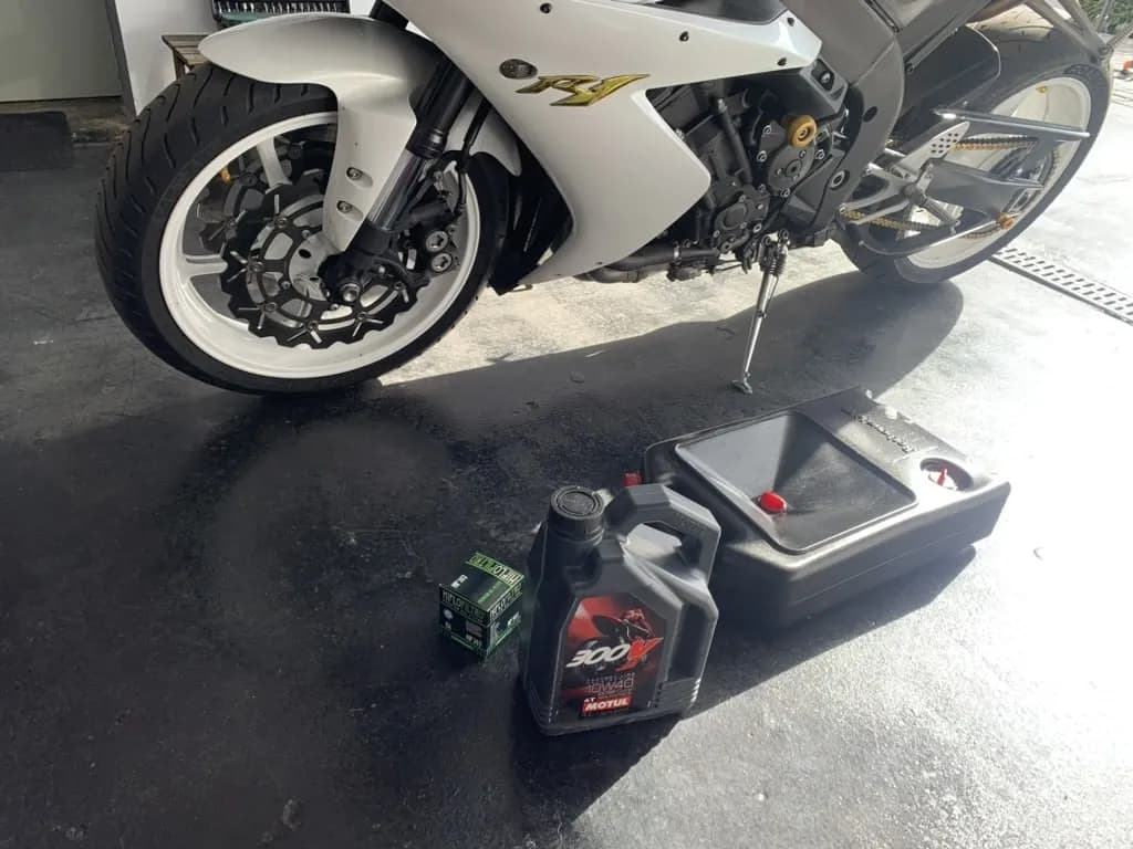 Motul 7100 20W50 - najlepszy olej do motocykli, który chroni silnik